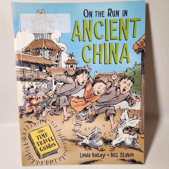 On the Run in Ancient China Time Travel Guides Book Comic Comicbook  BOOKSHARK - Picture 1 of 7
